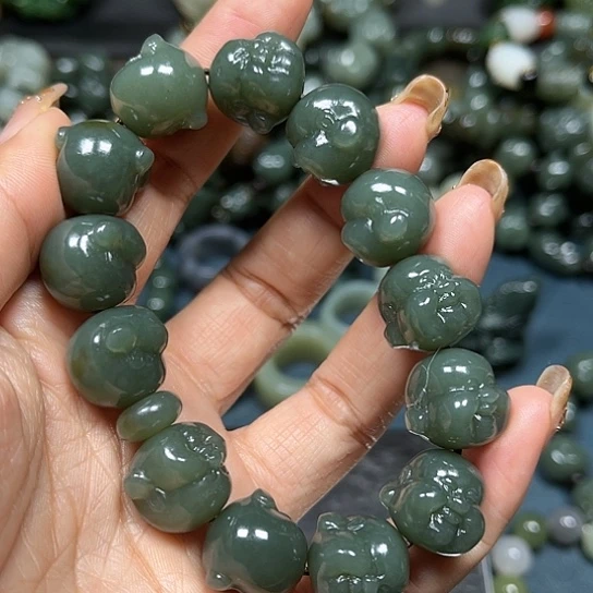 和田玉手串未镶嵌