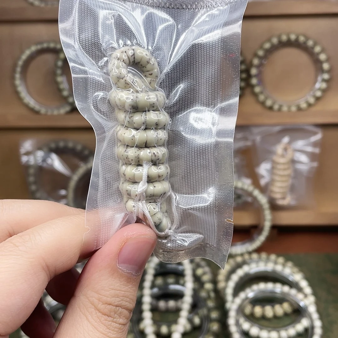 星月菩提吊坠星月大肠嘎嘎糯糯糯