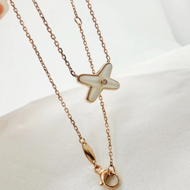 18K金经典天然白贝母天然钻石交叉项链玫瑰金色卡链版au750送礼物