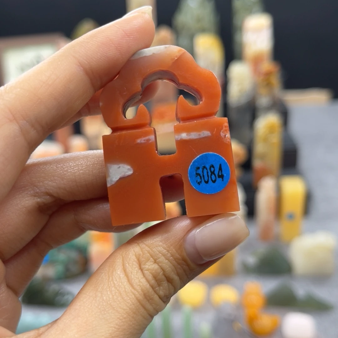 印石寿山石5084。