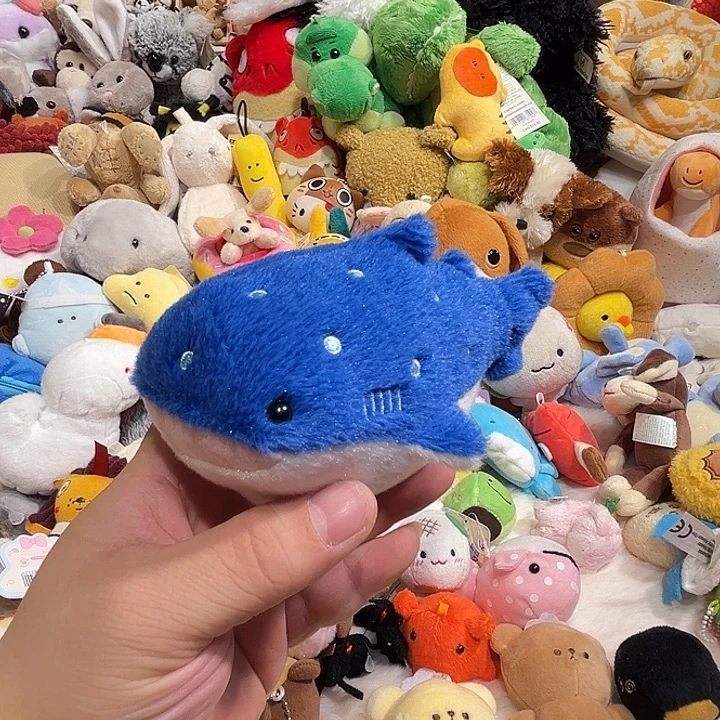 毛绒玩偶颗粒海中散步