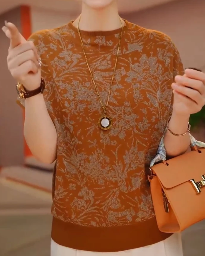 圆领洋气时尚上衣宽松保暖百搭发热休闲针织毛衣V25G034