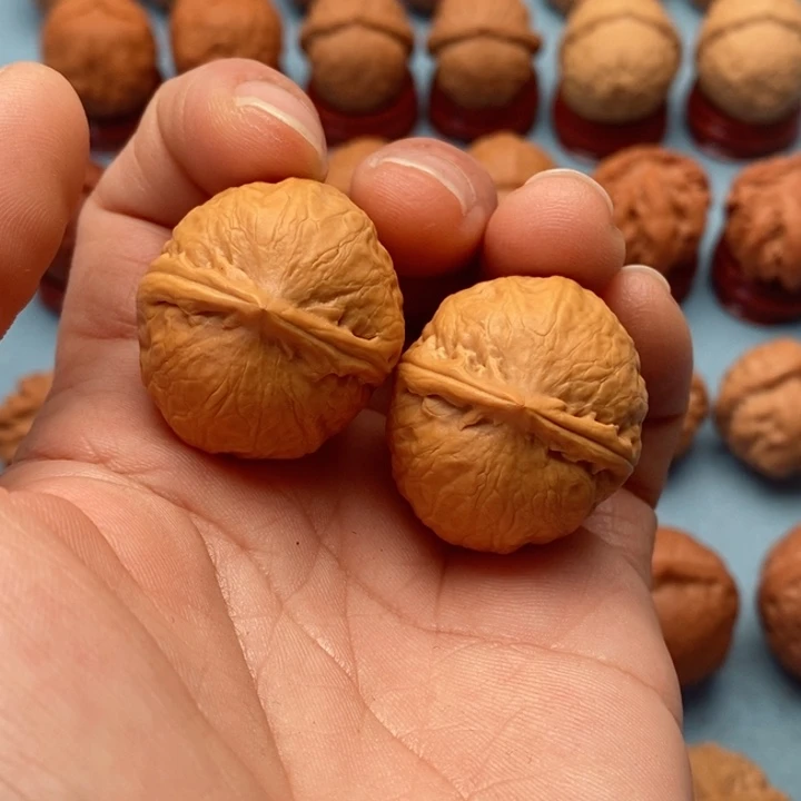文玩核桃把件精品文玩手捻元