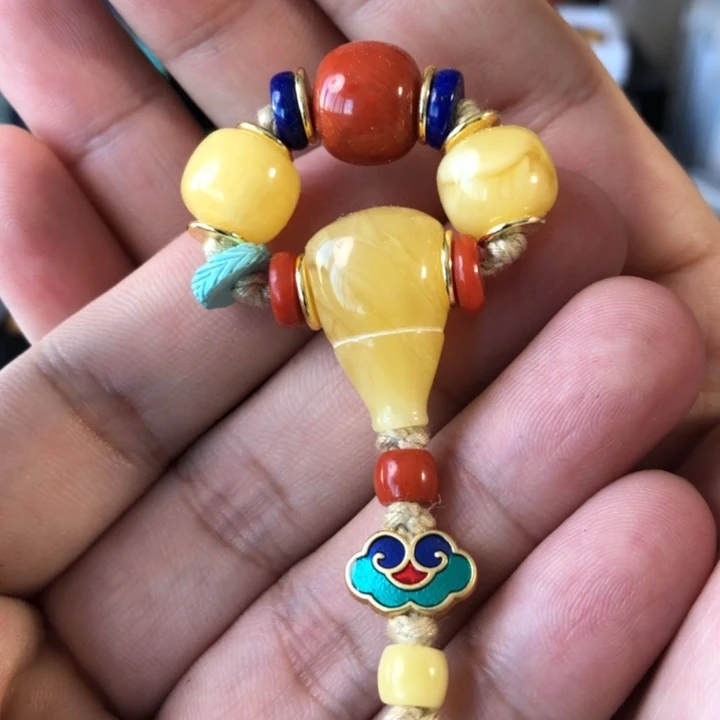 蜜蜡珠宝奇石未镶嵌