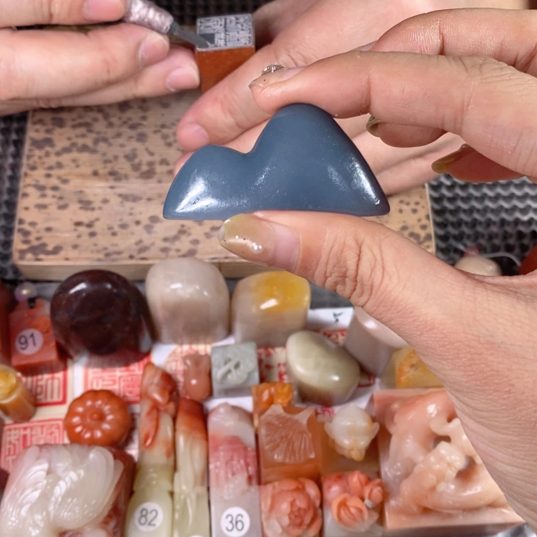 云南石蓝****石成品正章书法用品