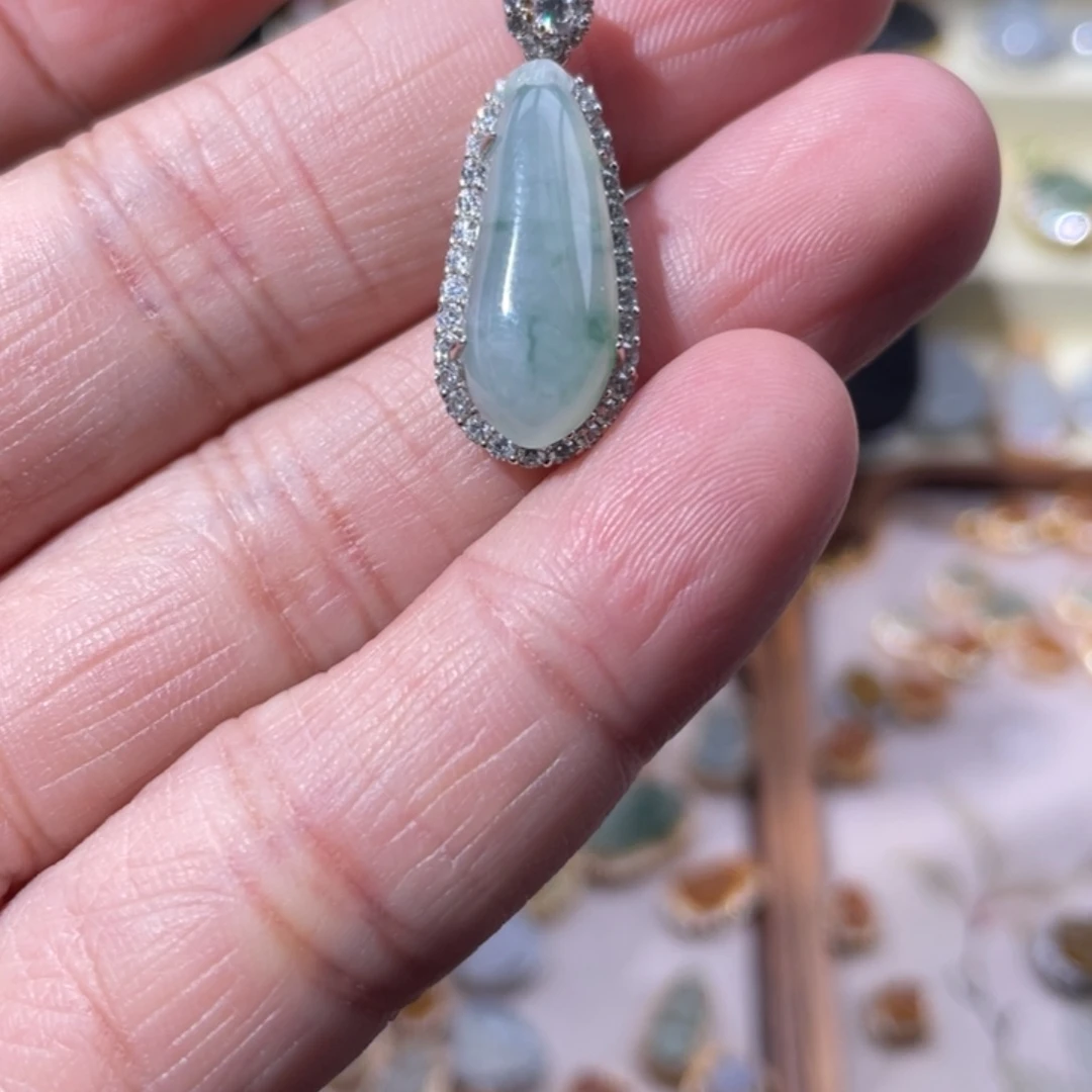 翡翠银S925镶嵌颈饰