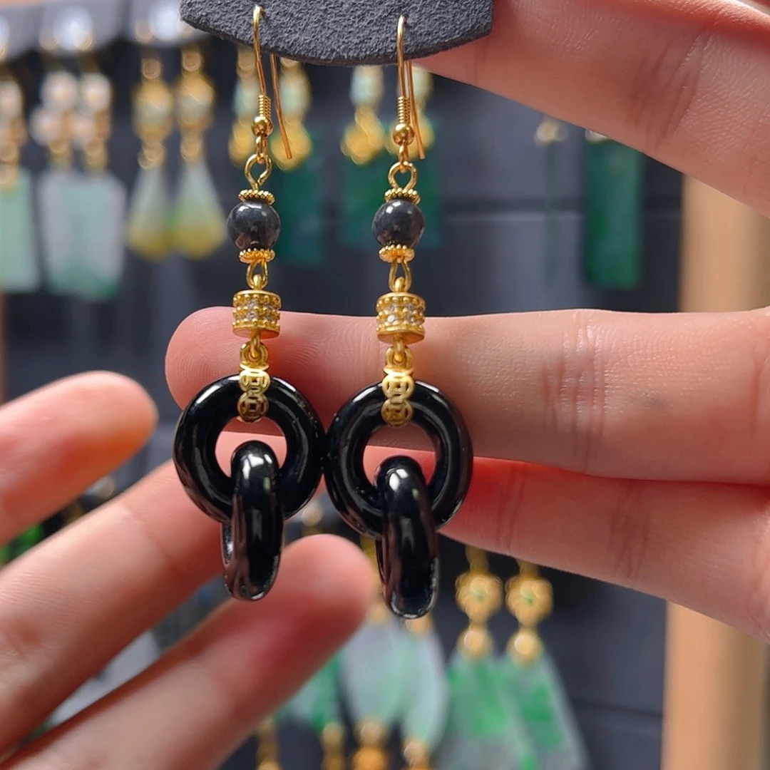 未镶嵌翡翠耳饰翡翠