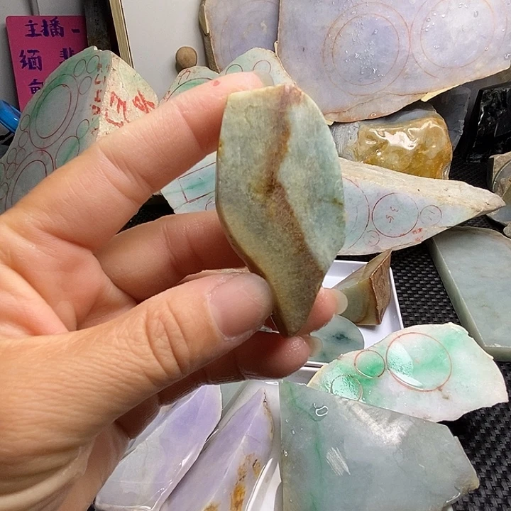 翡翠散珠缅甸翡翠8