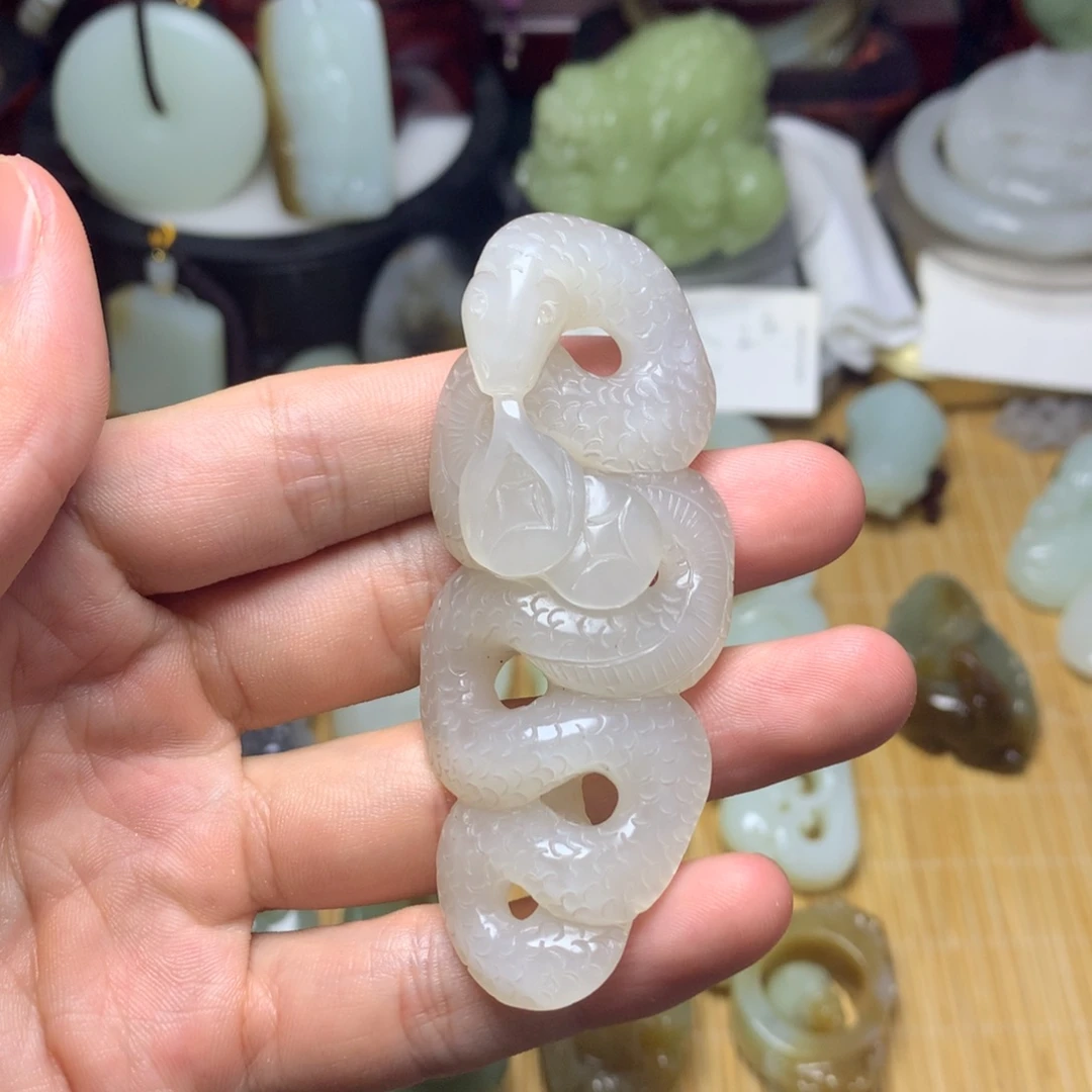 未镶嵌和田玉挂件