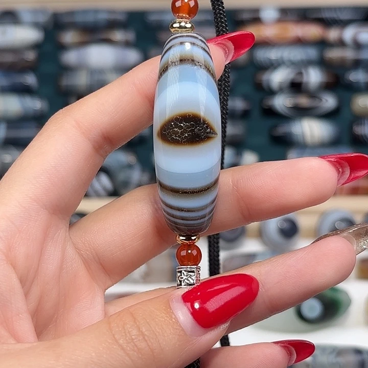 玛瑙/玉髓合金珠宝奇石