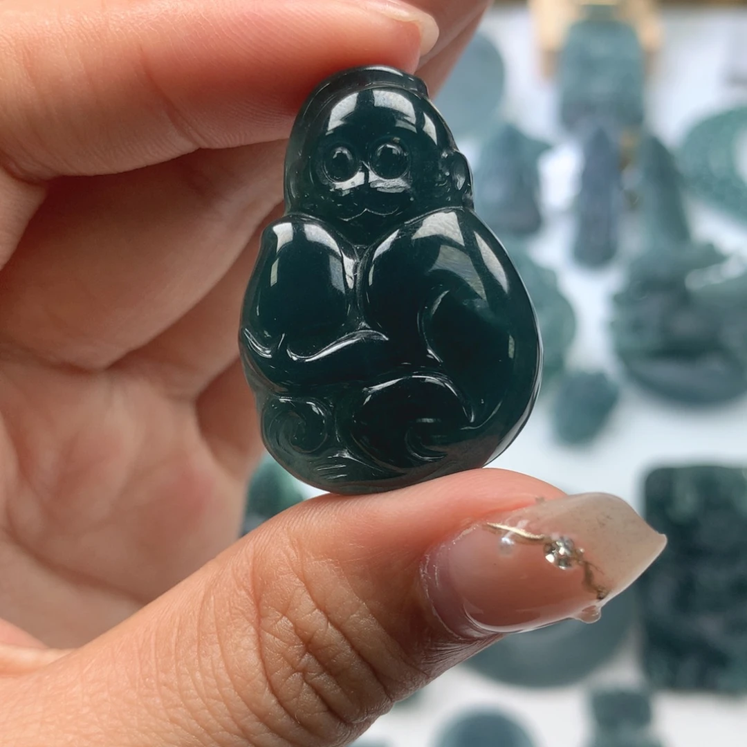 翡翠未镶嵌颈饰天然翡翠