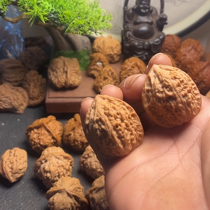 文玩核桃吊坠34寿桃