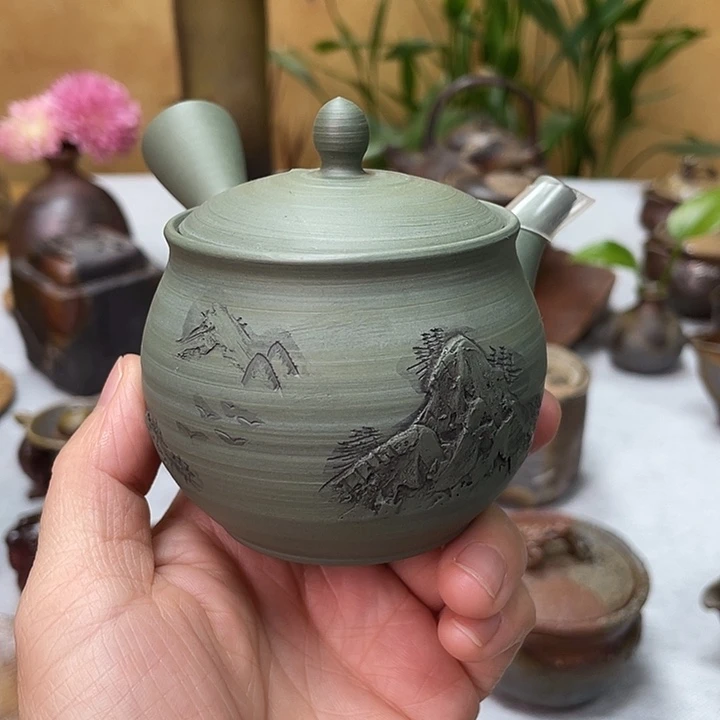 常滑烧的小侧把壶