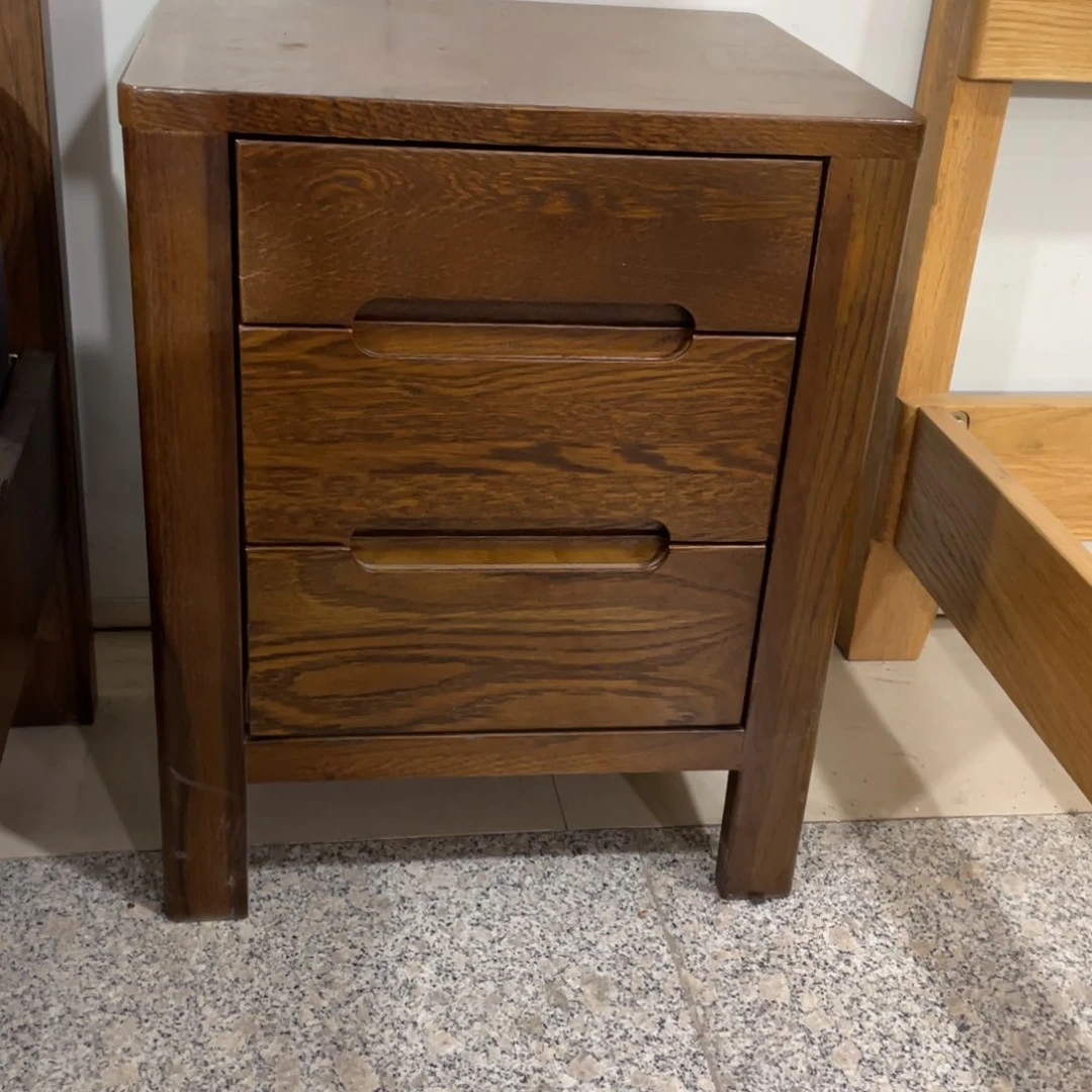 木胡桃色白橡木三抽