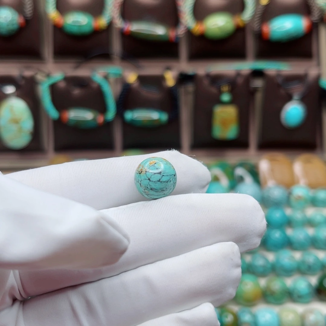 绿松石未镶嵌纯天然原矿绿松石