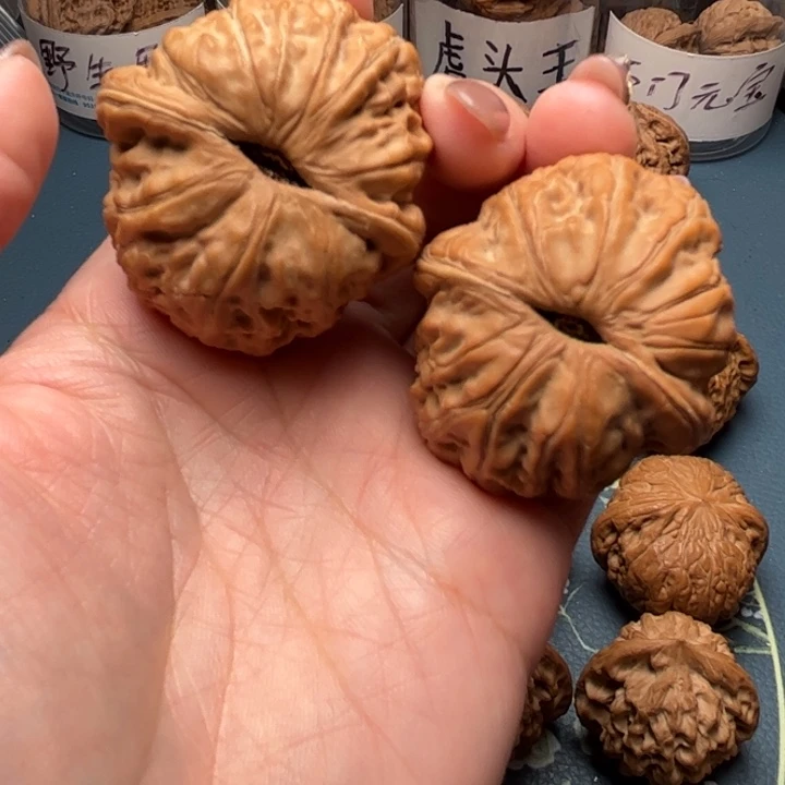 文玩核桃把件尚**水45全品平谷元宝