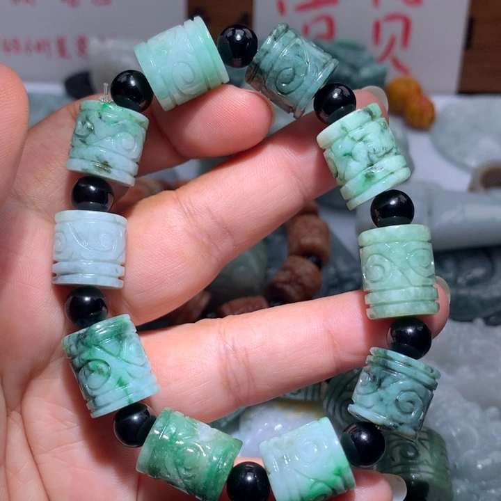 颈饰未镶嵌翡翠保真天然A货翡翠