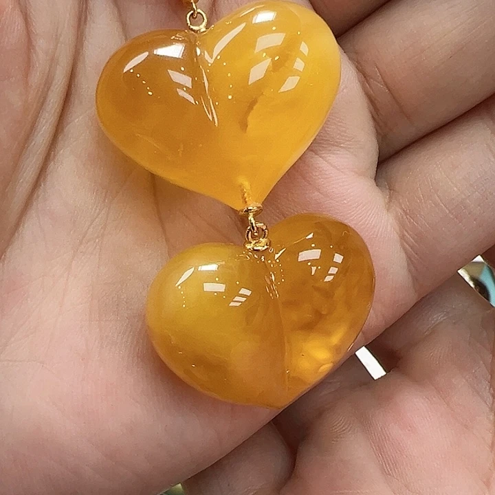 琥珀未镶嵌珠宝奇石