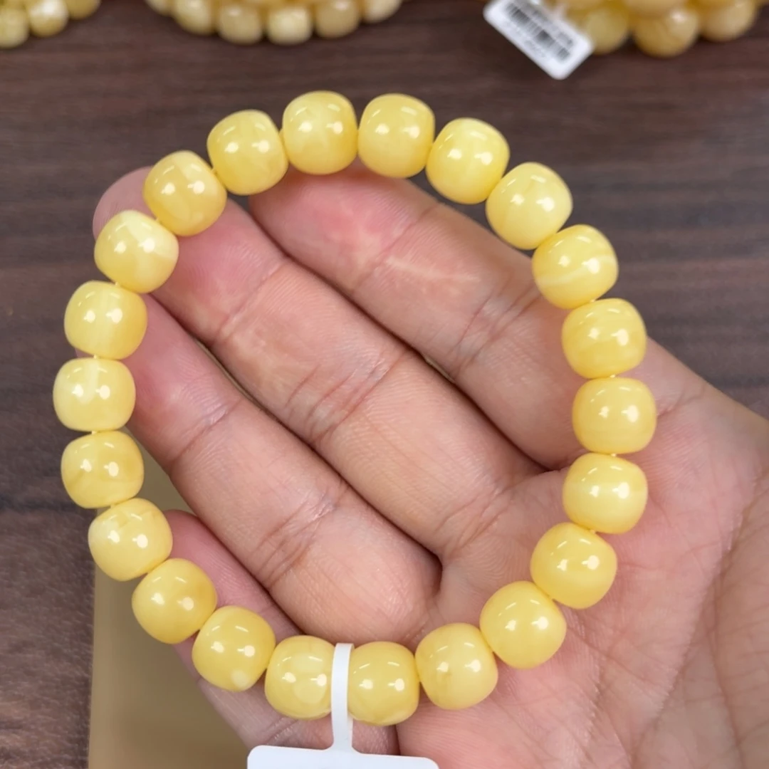 蜜蜡未镶嵌裸石11800000000