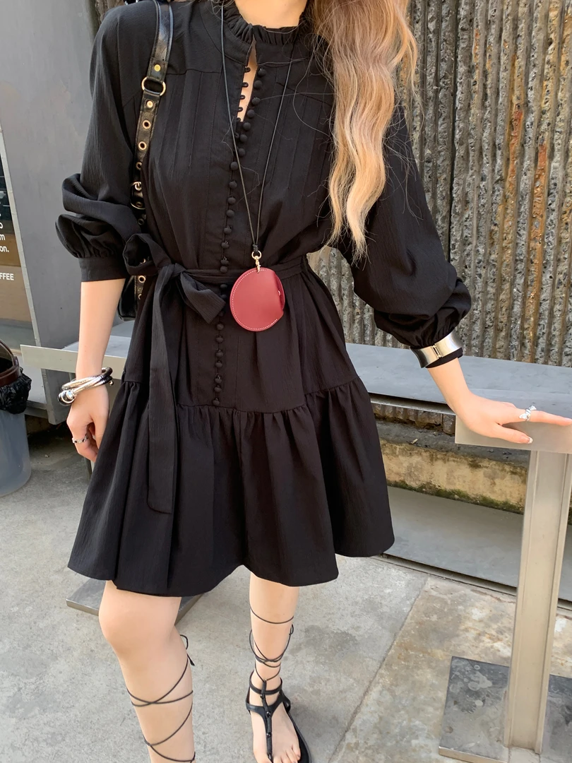 微胖法式高级垂坠感冷淡系高端精致气质名媛宽松黑色连衣裙短裙春