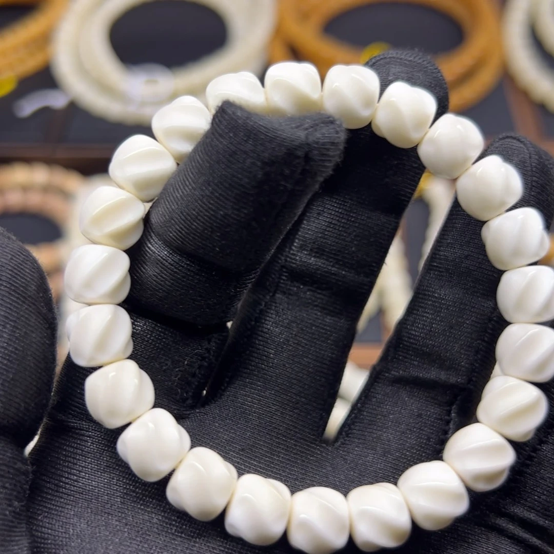 白玉菩提手串扭转乾坤10