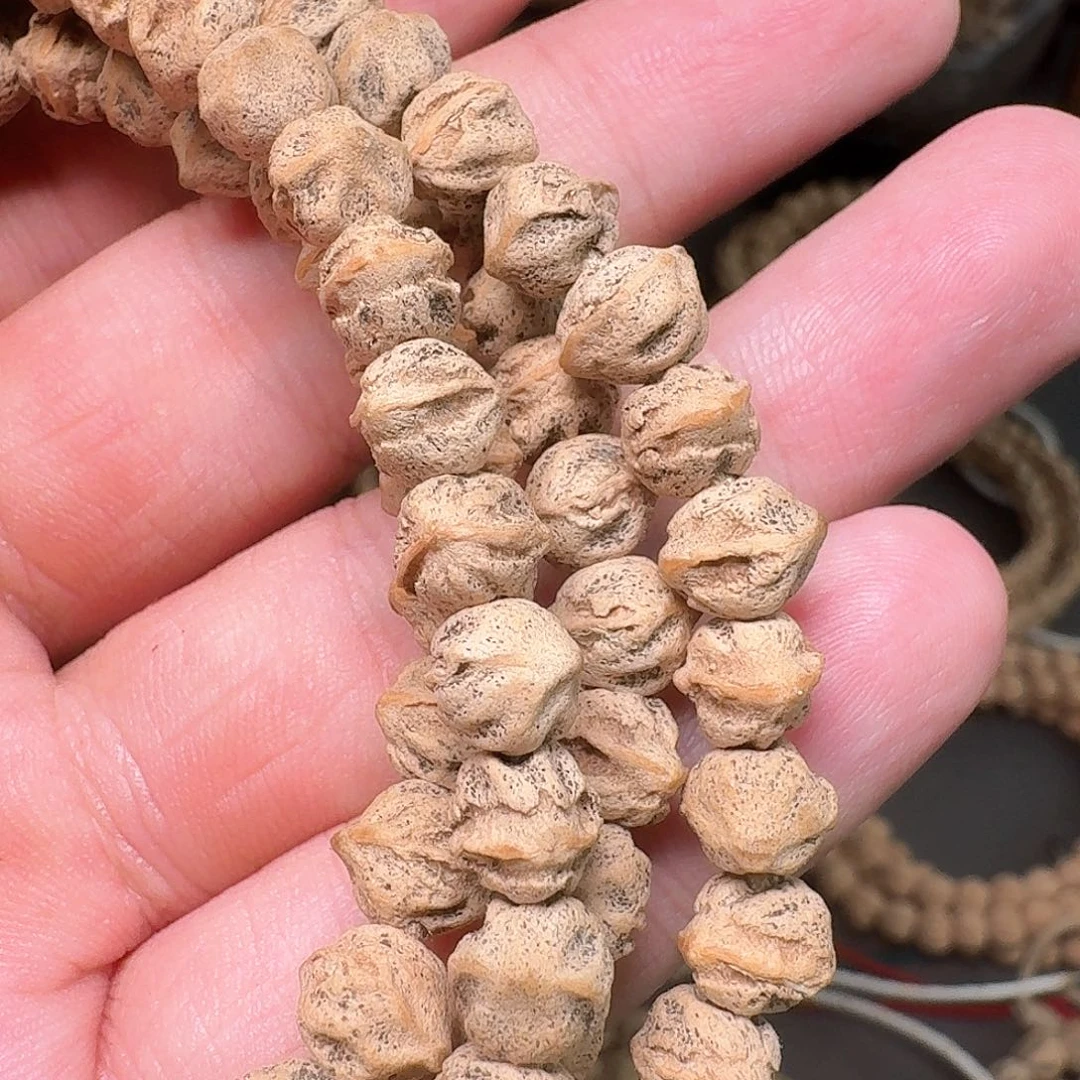 柏香籽/百香籽吊坠侯*