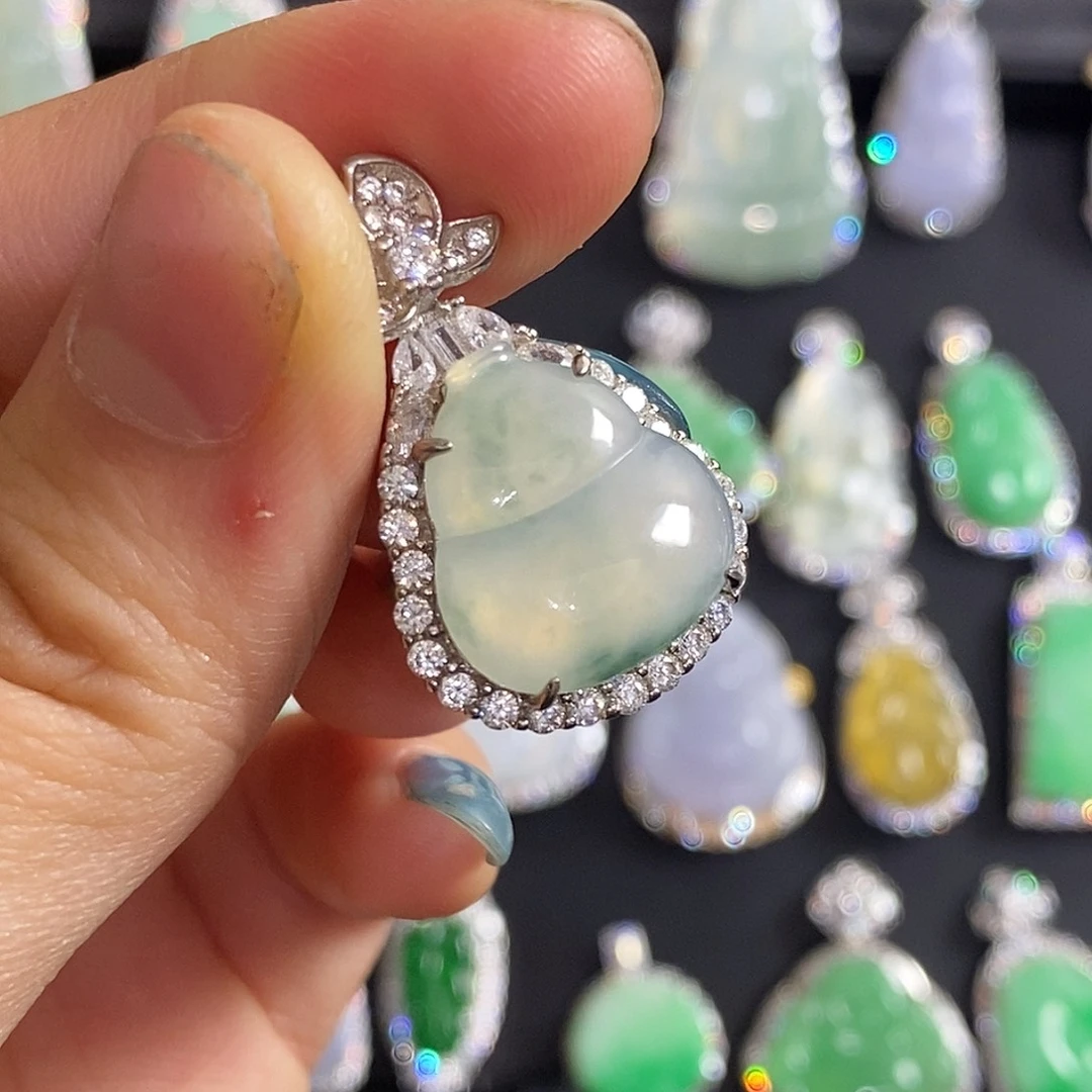 翡翠银S925镶嵌颈饰天然翡翠