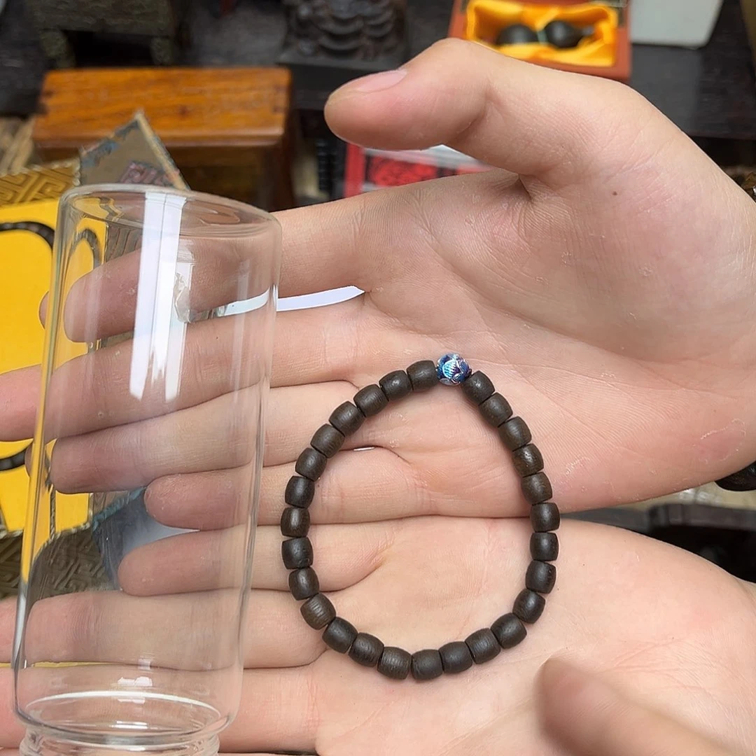 大叶紫檀（黑酸枝木类）