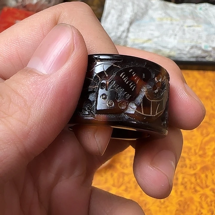 牛***）如图所示所拍即所得