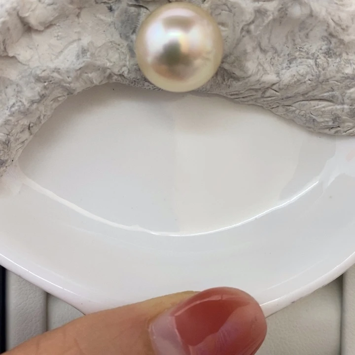 未镶嵌裸珠海水珍珠凉***柿