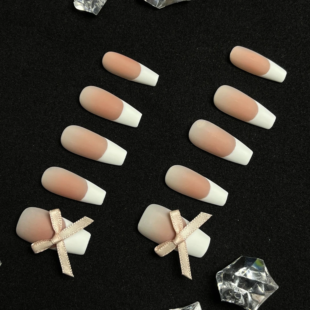 一眼心动纯手工穿戴甲