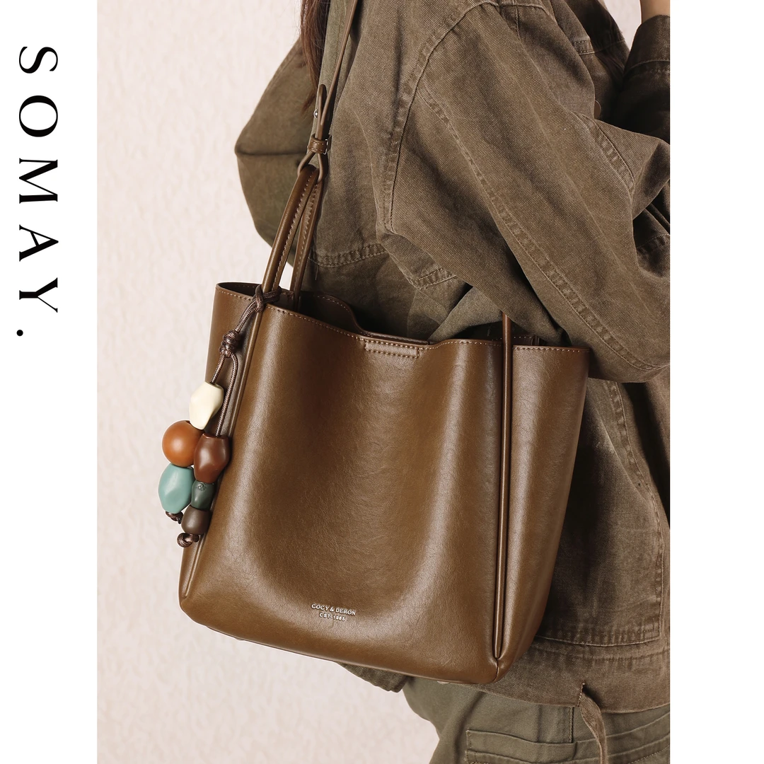 水桶包包女款爆款2025新款百搭大包单肩斜挎包通勤大容量腋下女包