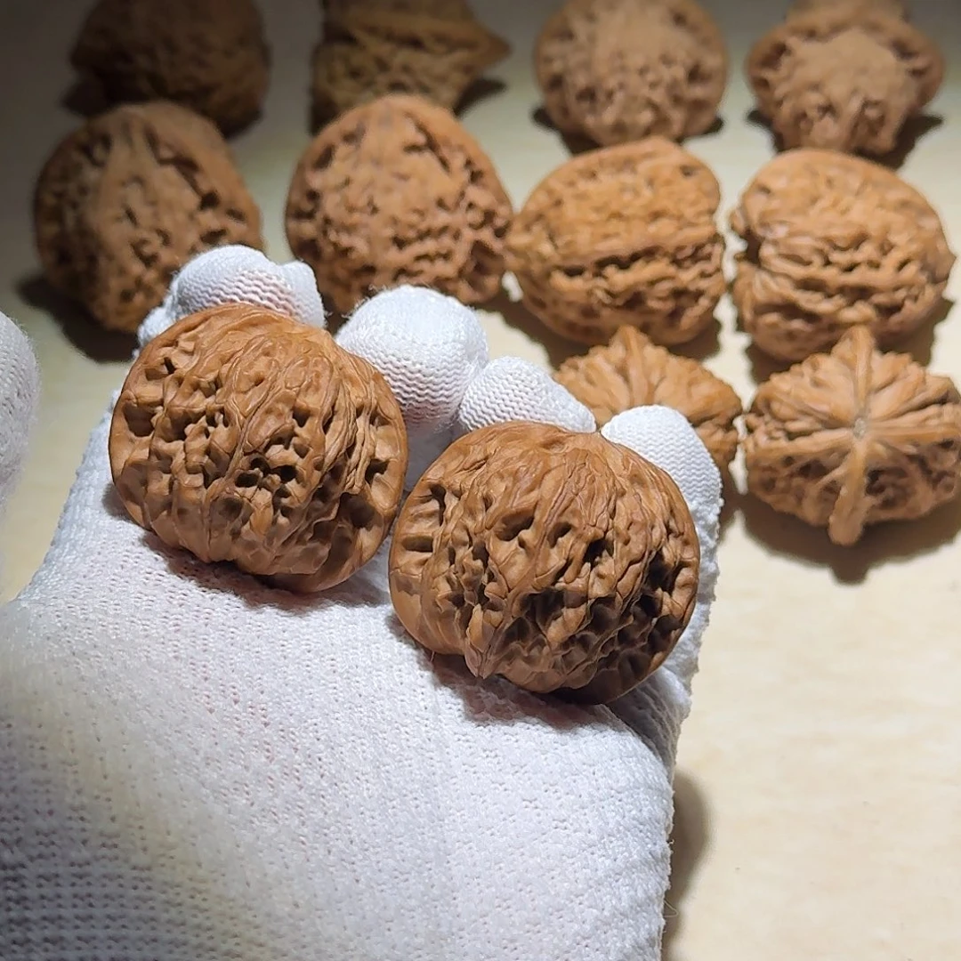 文玩核桃吊坠磨盘