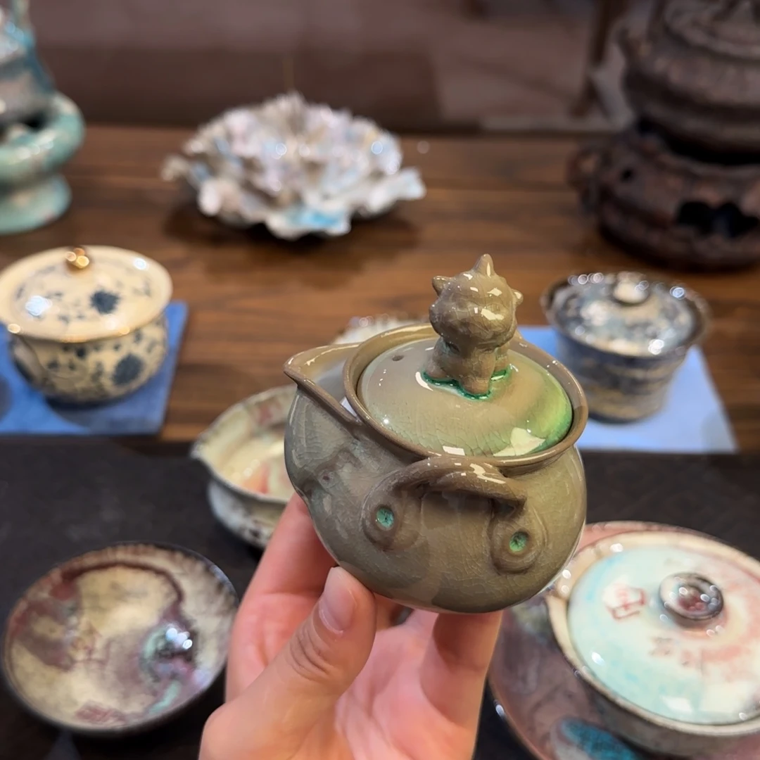 景德镇手作器皿了
