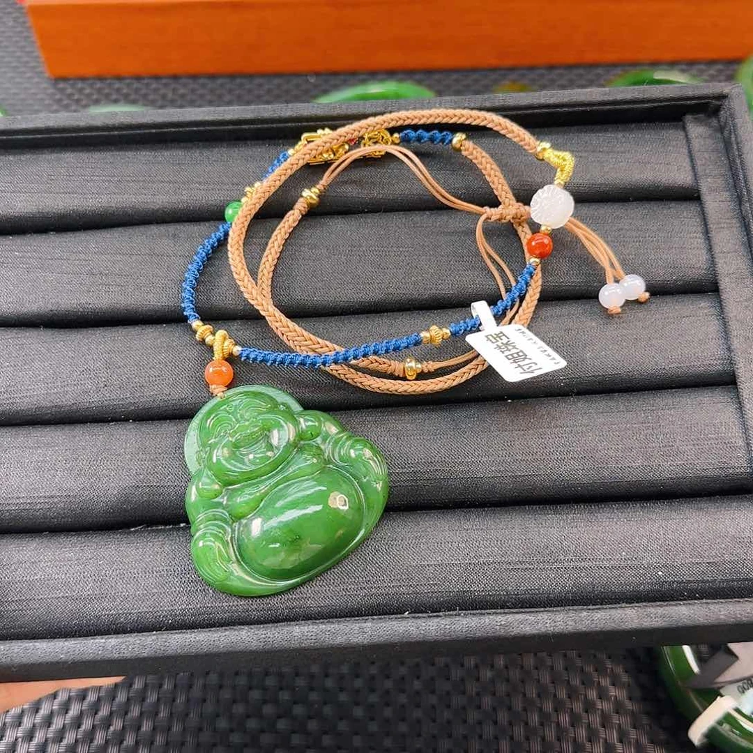 颈饰未镶嵌和田玉碧玉佛公卡50