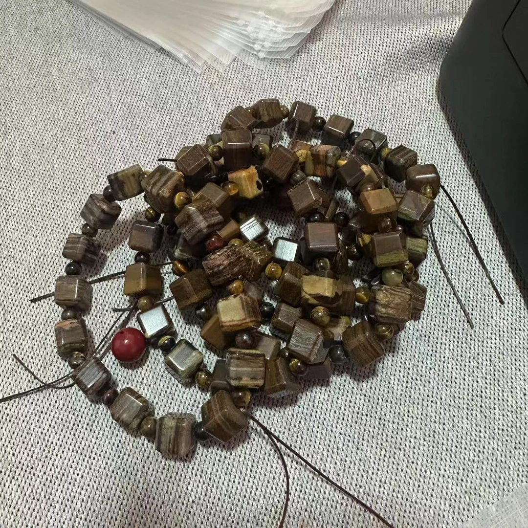 含辰砂工艺品【繁花珠宝甄选】含辰砂工艺品手串KCW80051