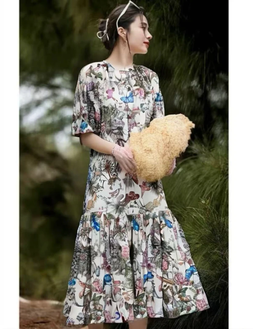 <花丛蝶影>圆领休闲宽松减龄碎花连衣裙2102