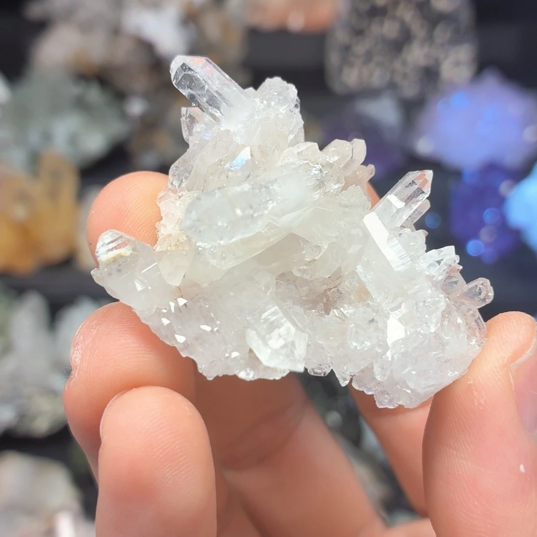 石材超闪白水晶簇
