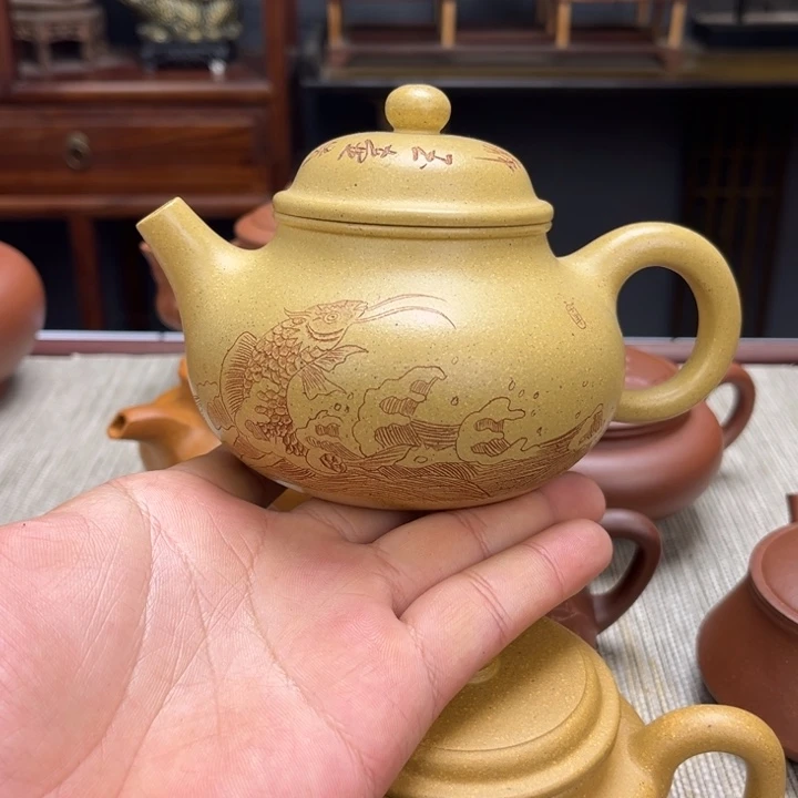 溪***段泥茶壶容量320毫升