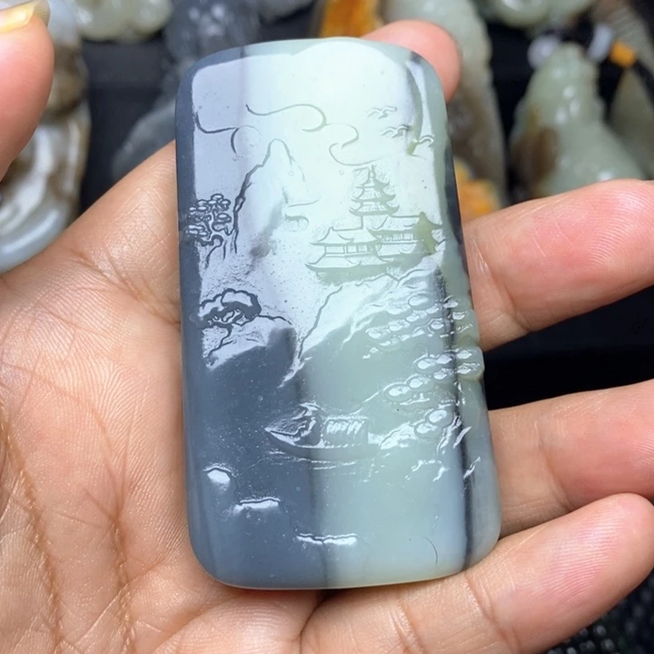 颈饰未镶嵌和田玉