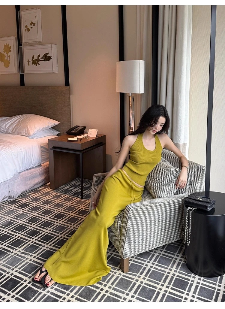 不冷BULENG 气质曲珠无袖挂脖背心女夏慵懒风垂感抽绳半身裙套装