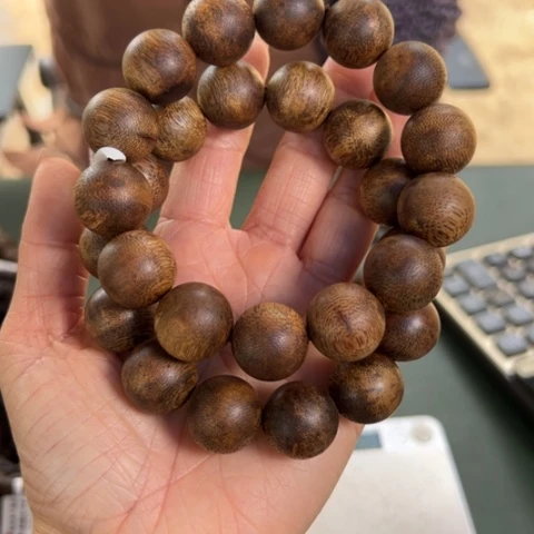 沉香手串白棋22克卡1.7多样性发1条