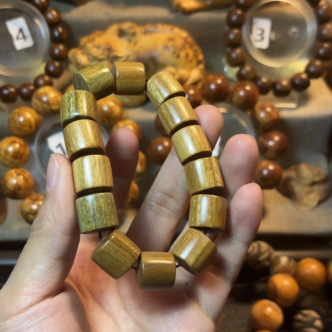 维腊木（绿檀）绿檀1.5桶珠