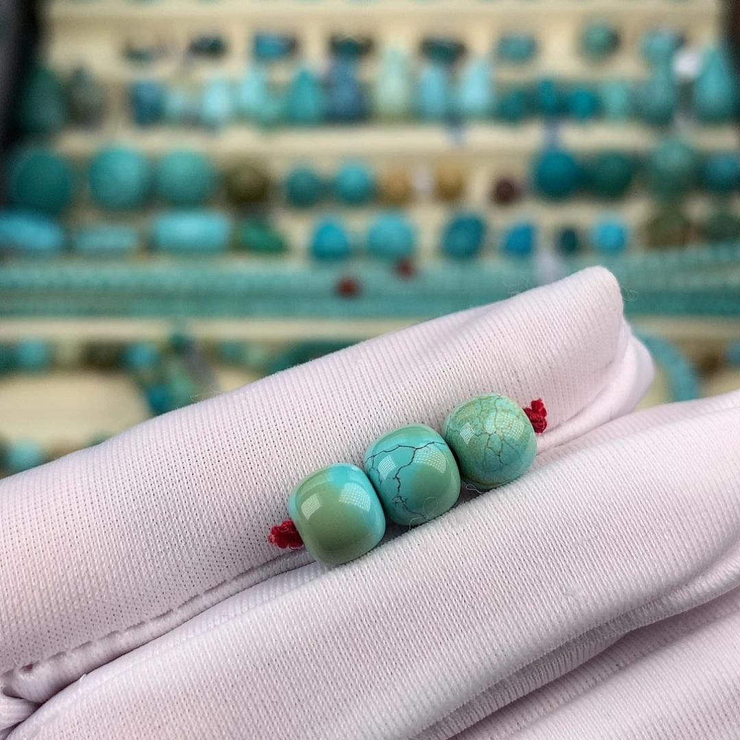 绿松石未镶嵌珠宝奇石7.6-7.3