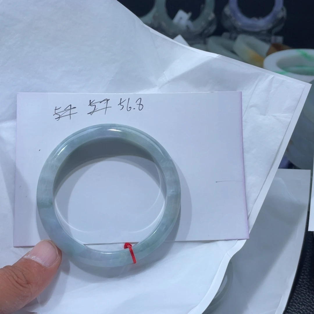 翡翠未镶嵌手镯天然翡翠手镯