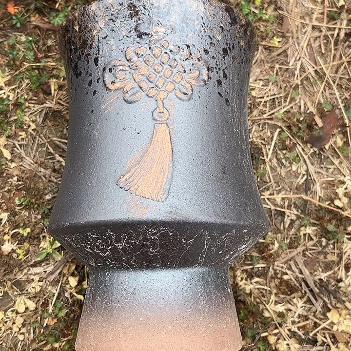 红陶口14.5高22。。。。。