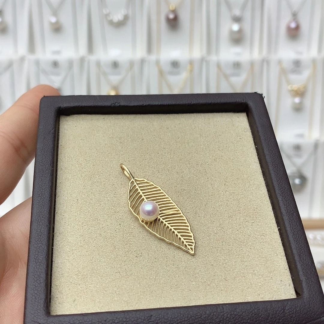 银S925镶嵌淡水珍珠吊坠(不含链)