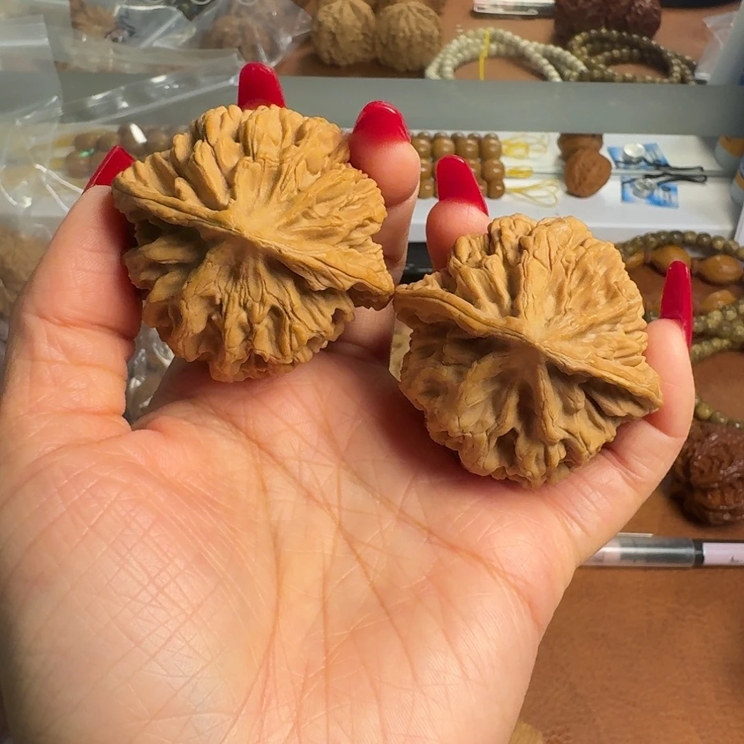 猴头核桃吊坠全品帝王