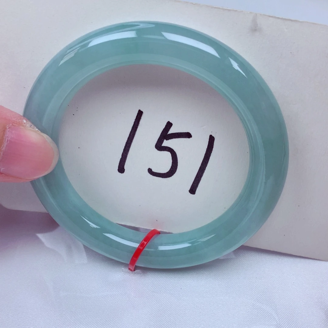 翡翠未镶嵌手镯翡翠