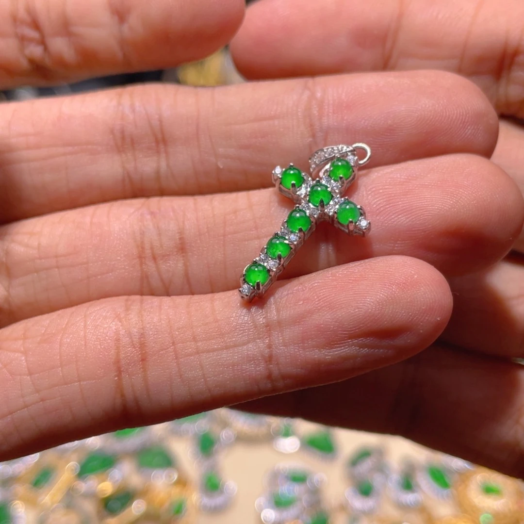 翡翠银S925镶嵌颈饰